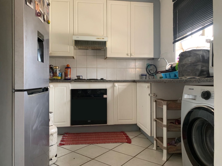 2 Bedroom Property for Sale in Amberfield Crest Estate Gauteng