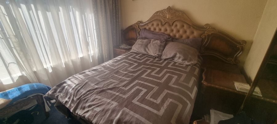 4 Bedroom Property for Sale in Crystal Park Gauteng