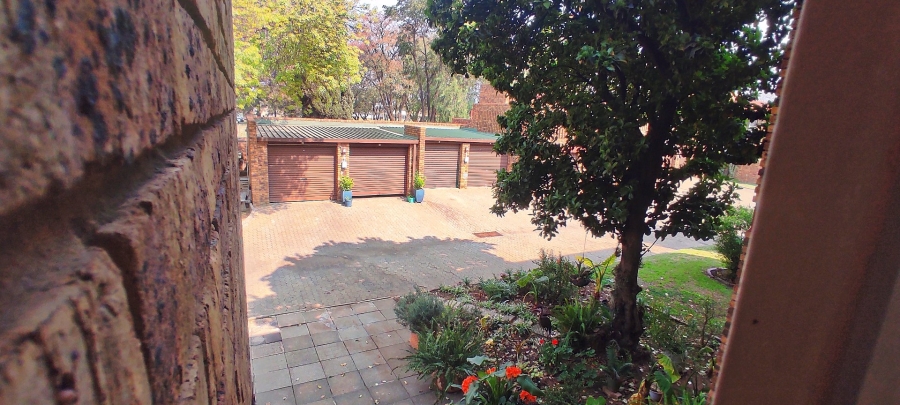 2 Bedroom Property for Sale in Vanderbijlpark SE 1 Gauteng