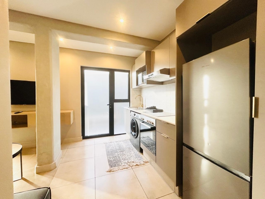 To Let 1 Bedroom Property for Rent in Sandown Gauteng
