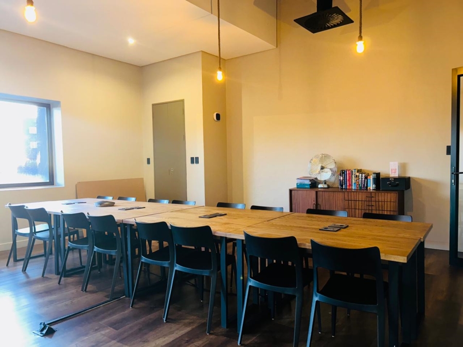 To Let 1 Bedroom Property for Rent in Sandown Gauteng