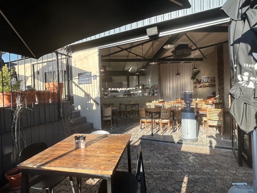 To Let 1 Bedroom Property for Rent in Sandown Gauteng