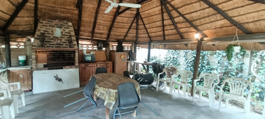 4 Bedroom Property for Sale in Theoville Gauteng