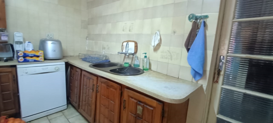 4 Bedroom Property for Sale in Theoville Gauteng