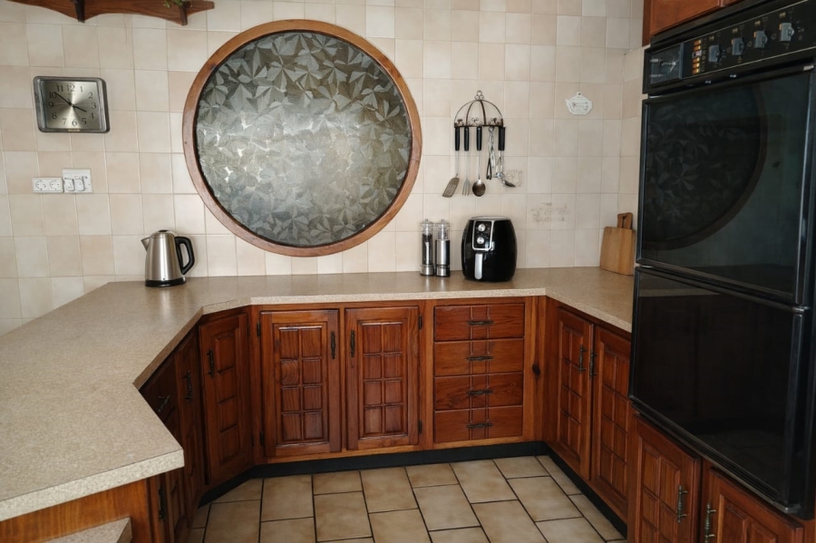 Commercial Property for Sale in Theoville Gauteng