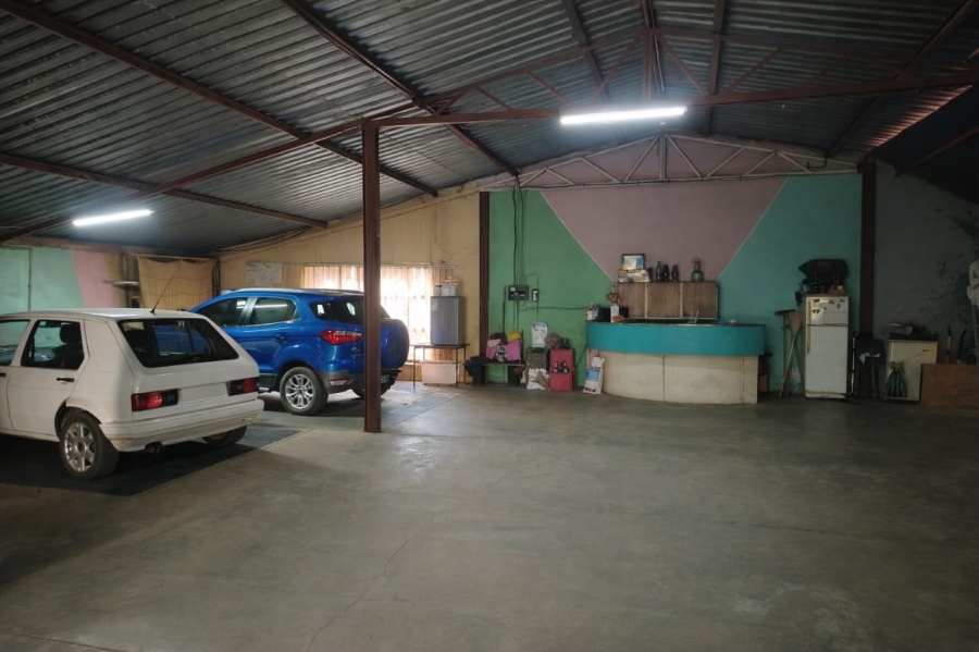 Commercial Property for Sale in Theoville Gauteng