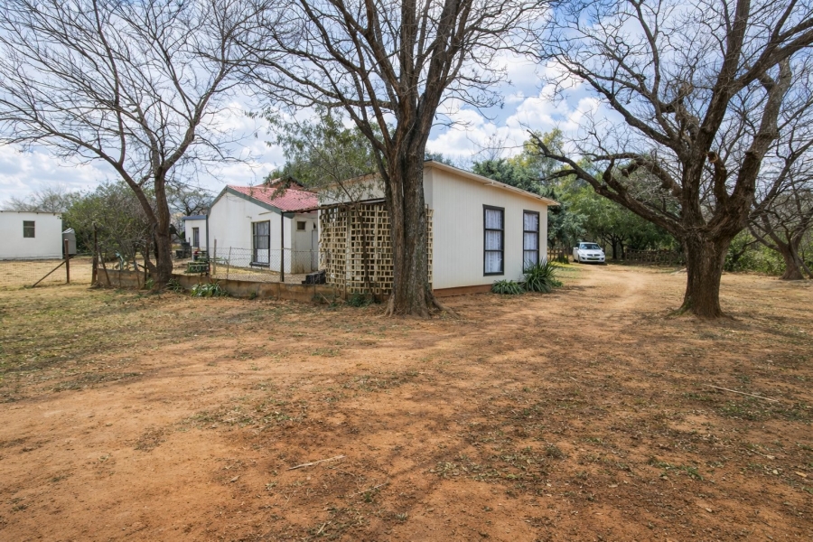 Commercial Property for Sale in Theoville Gauteng