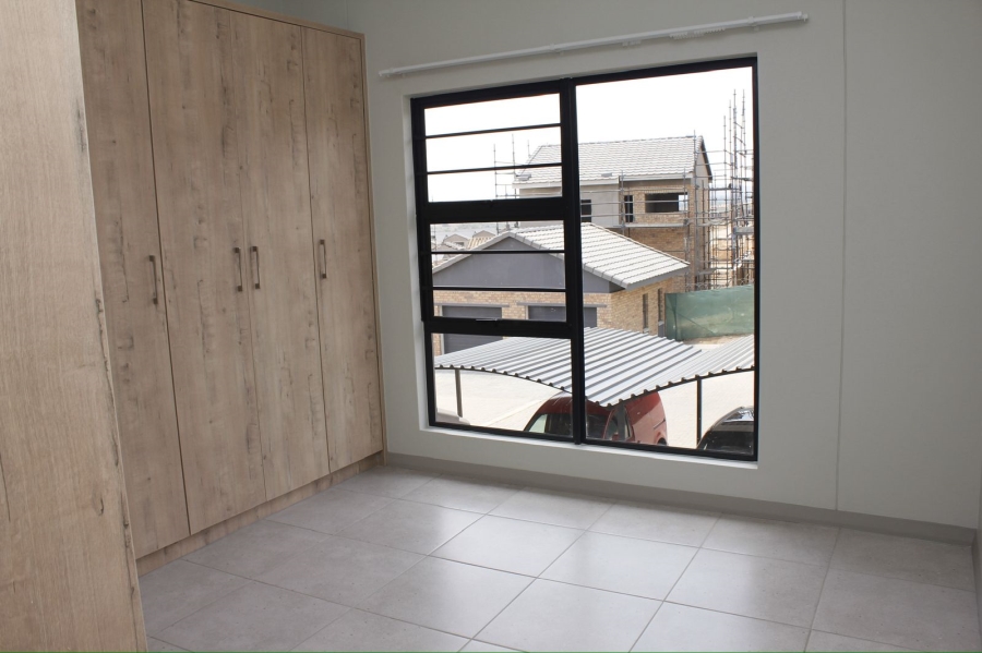 3 Bedroom Property for Sale in Amberfield Gauteng