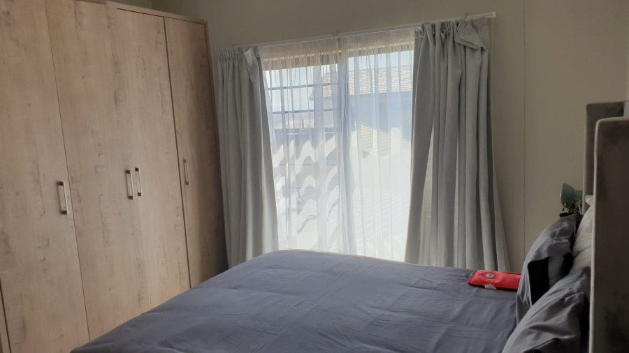 3 Bedroom Property for Sale in Amberfield Gauteng