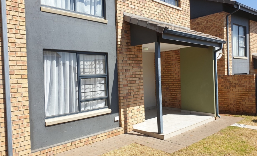 3 Bedroom Property for Sale in Amberfield Gauteng