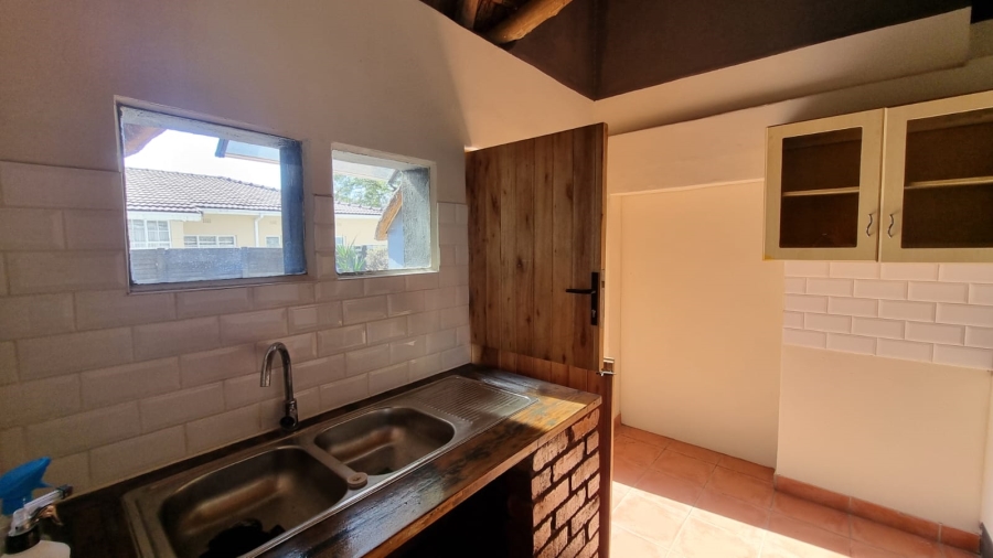 6 Bedroom Property for Sale in Rietfontein Gauteng