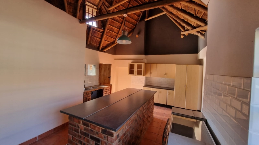 6 Bedroom Property for Sale in Rietfontein Gauteng