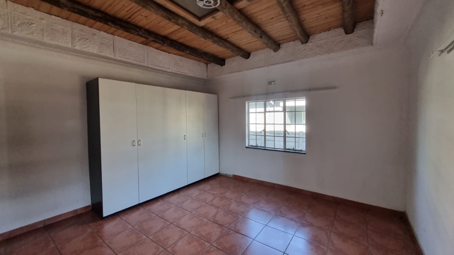 6 Bedroom Property for Sale in Rietfontein Gauteng
