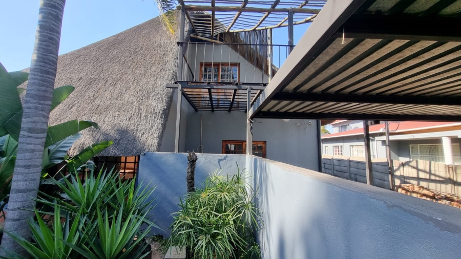 6 Bedroom Property for Sale in Rietfontein Gauteng