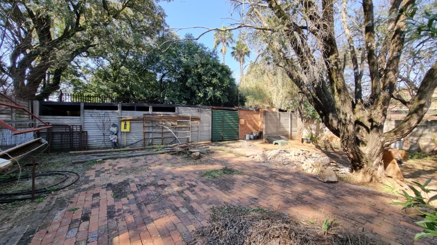 6 Bedroom Property for Sale in Rietfontein Gauteng