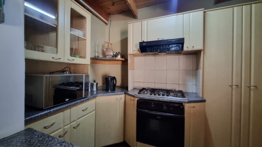 6 Bedroom Property for Sale in Rietfontein Gauteng