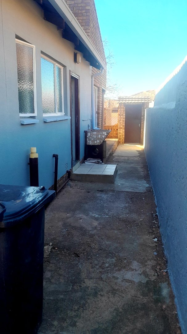 4 Bedroom Property for Sale in Danville Gauteng