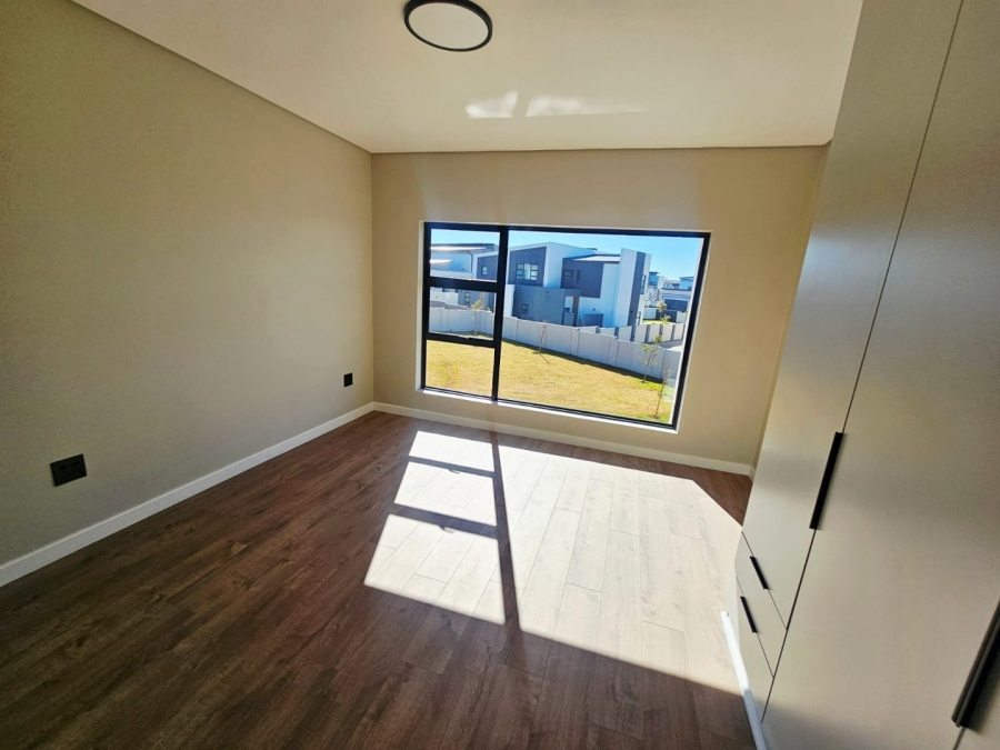 4 Bedroom Property for Sale in Midstream Estate Gauteng