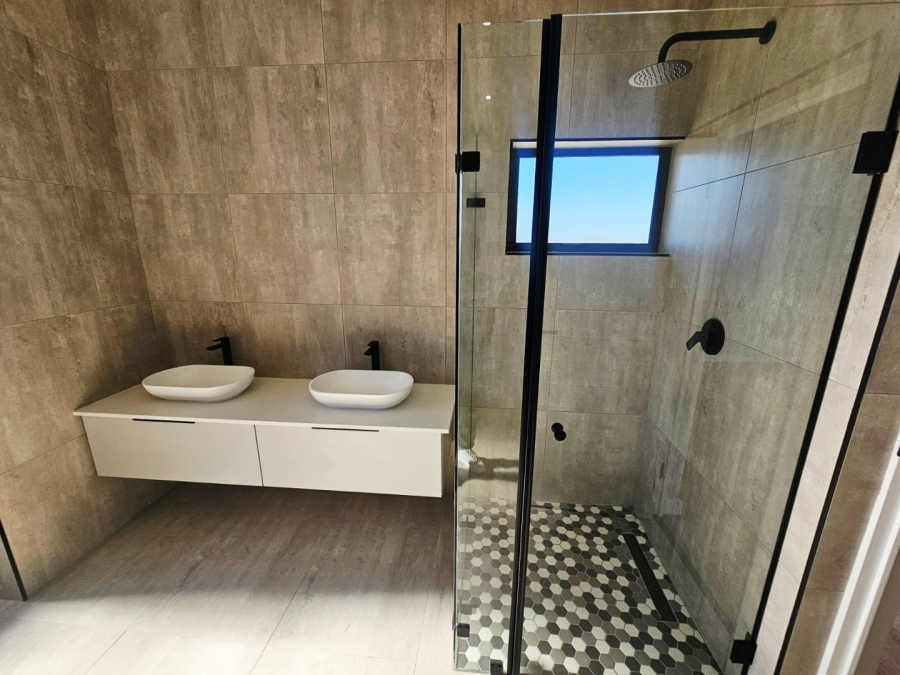 4 Bedroom Property for Sale in Midstream Estate Gauteng