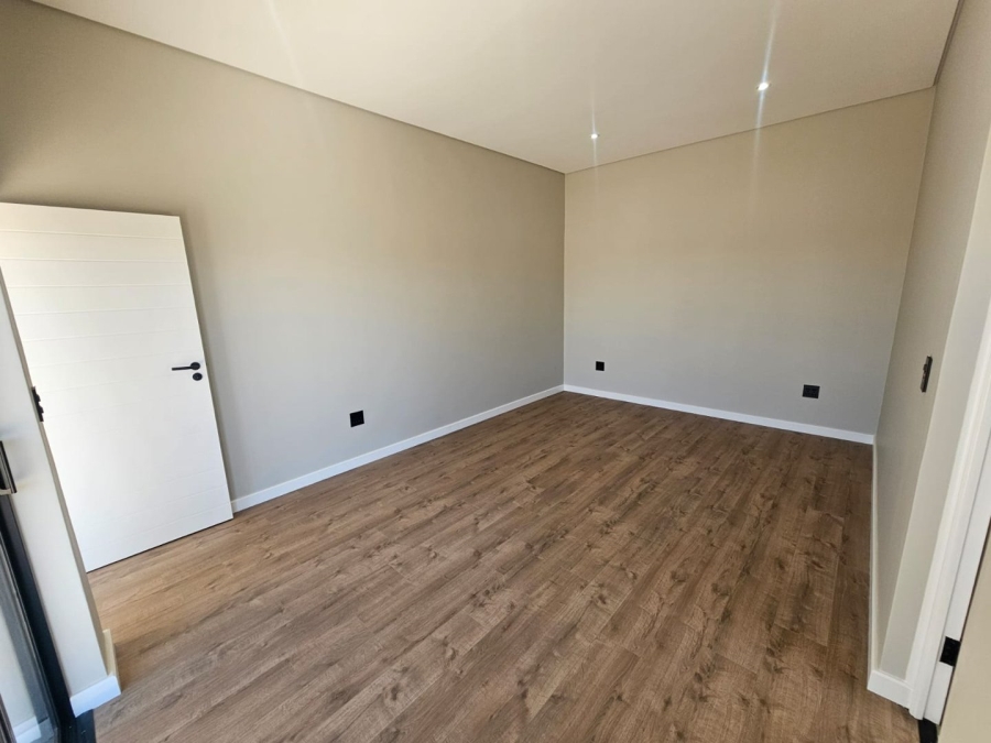 4 Bedroom Property for Sale in Midstream Estate Gauteng
