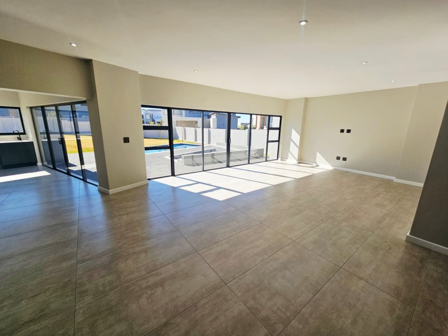 4 Bedroom Property for Sale in Midstream Estate Gauteng