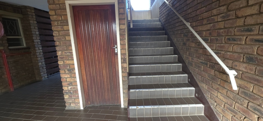 2 Bedroom Property for Sale in Albemarle Ext 1 Gauteng