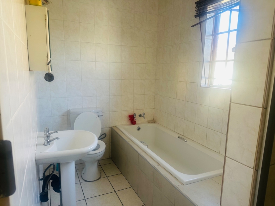 To Let 3 Bedroom Property for Rent in Cosmo City Gauteng