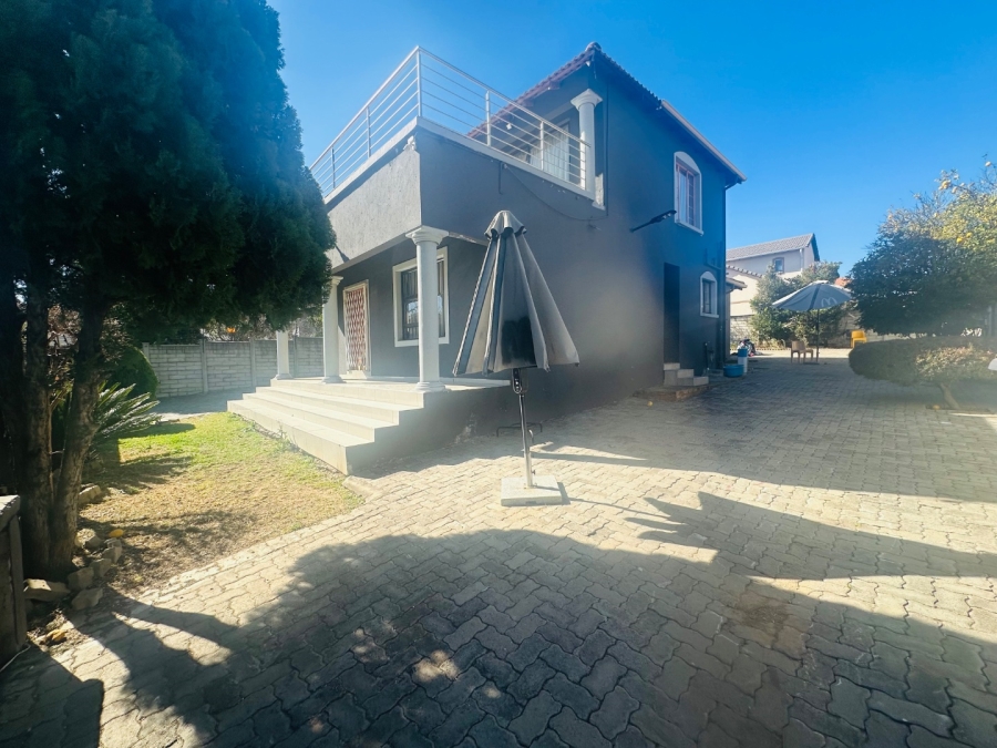 To Let 3 Bedroom Property for Rent in Cosmo City Gauteng