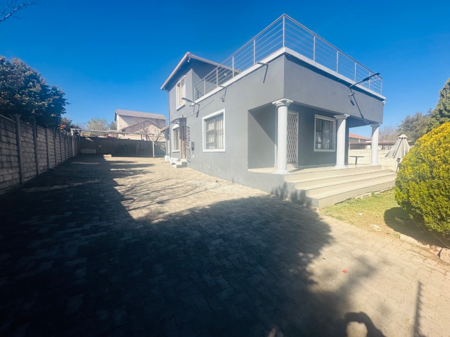 To Let 3 Bedroom Property for Rent in Cosmo City Gauteng