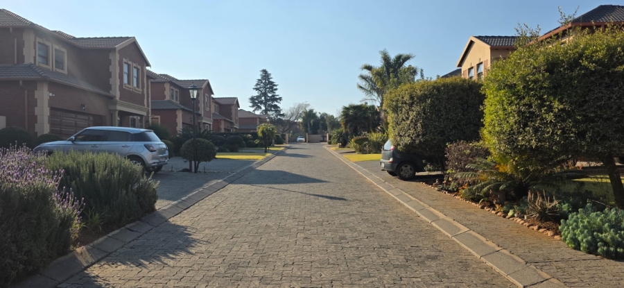 4 Bedroom Property for Sale in Bartlett Gauteng