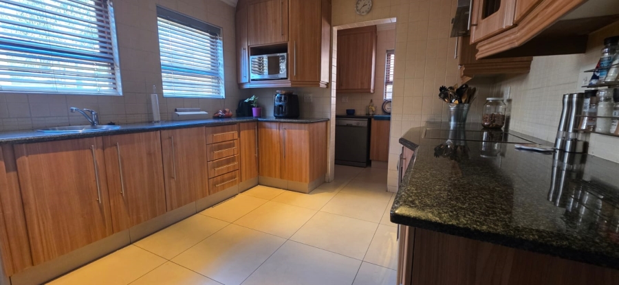 4 Bedroom Property for Sale in Bartlett Gauteng