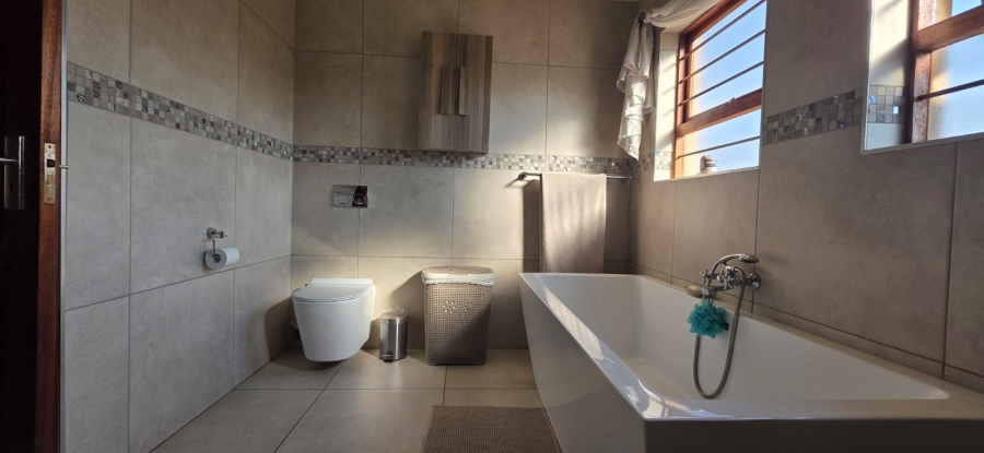 4 Bedroom Property for Sale in Bartlett Gauteng