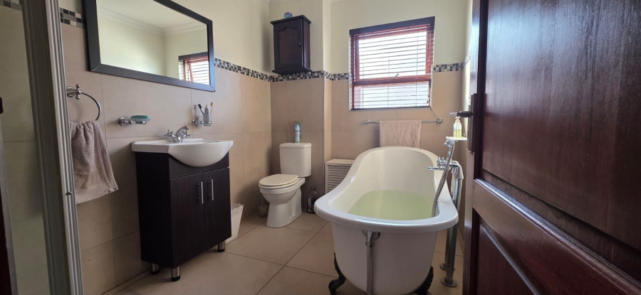 4 Bedroom Property for Sale in Bartlett Gauteng