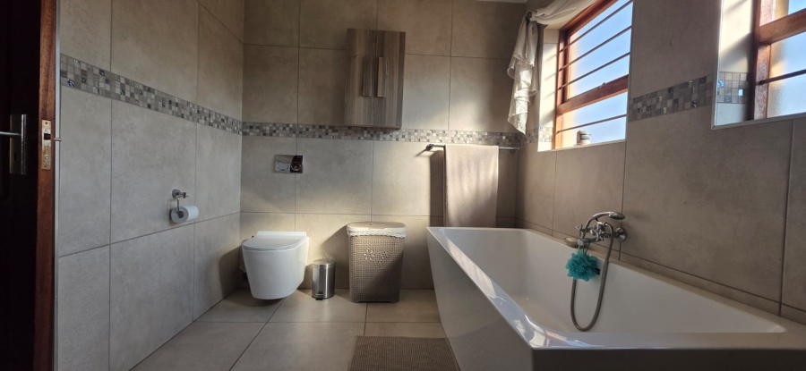 4 Bedroom Property for Sale in Bartlett Gauteng