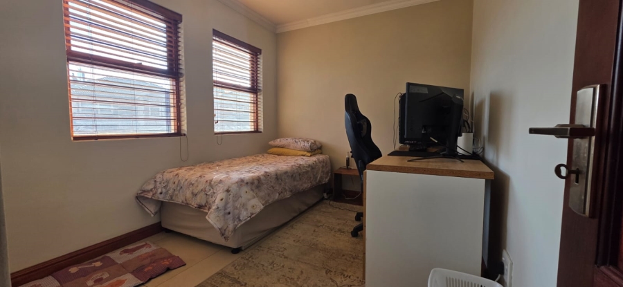 4 Bedroom Property for Sale in Bartlett Gauteng