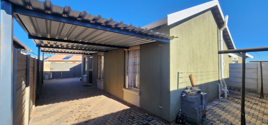 3 Bedroom Property for Sale in Sky City Gauteng