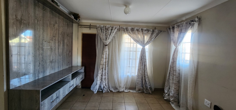 3 Bedroom Property for Sale in Sky City Gauteng