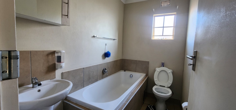 3 Bedroom Property for Sale in Sky City Gauteng