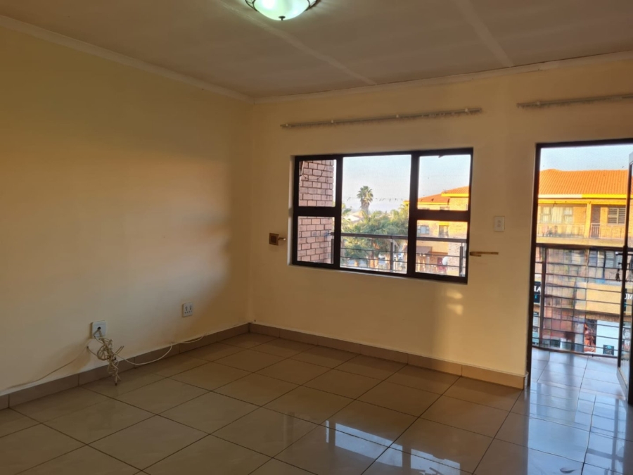 To Let 3 Bedroom Property for Rent in Lenasia Ext 1 Gauteng