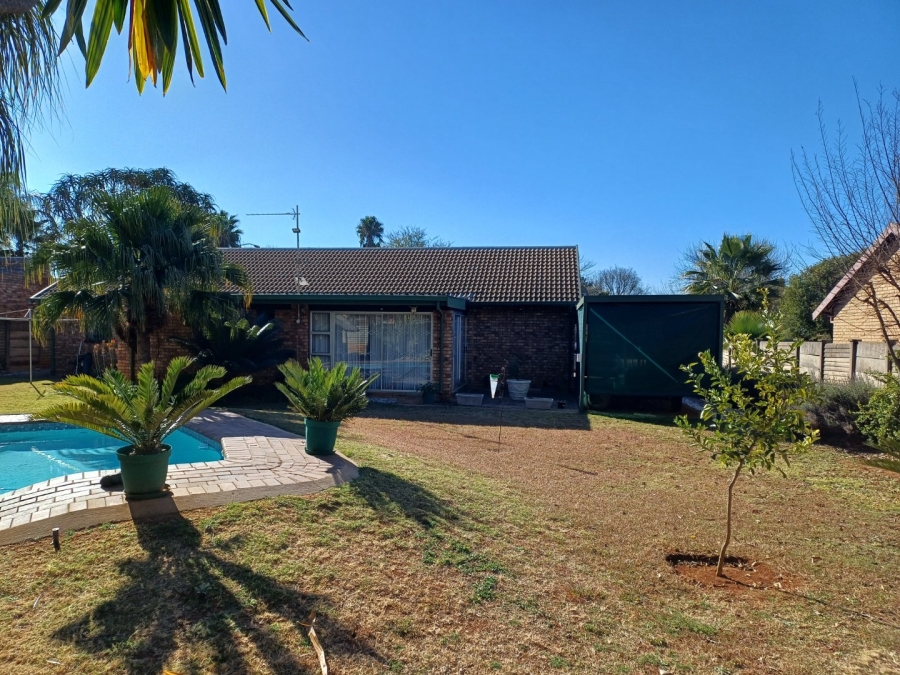 3 Bedroom Property for Sale in Doornpoort Gauteng
