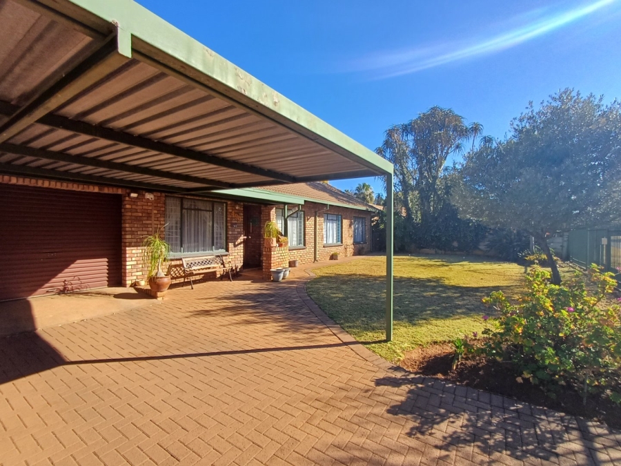 3 Bedroom Property for Sale in Doornpoort Gauteng