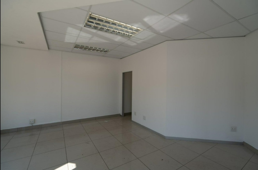 To Let commercial Property for Rent in Wierda Park Gauteng