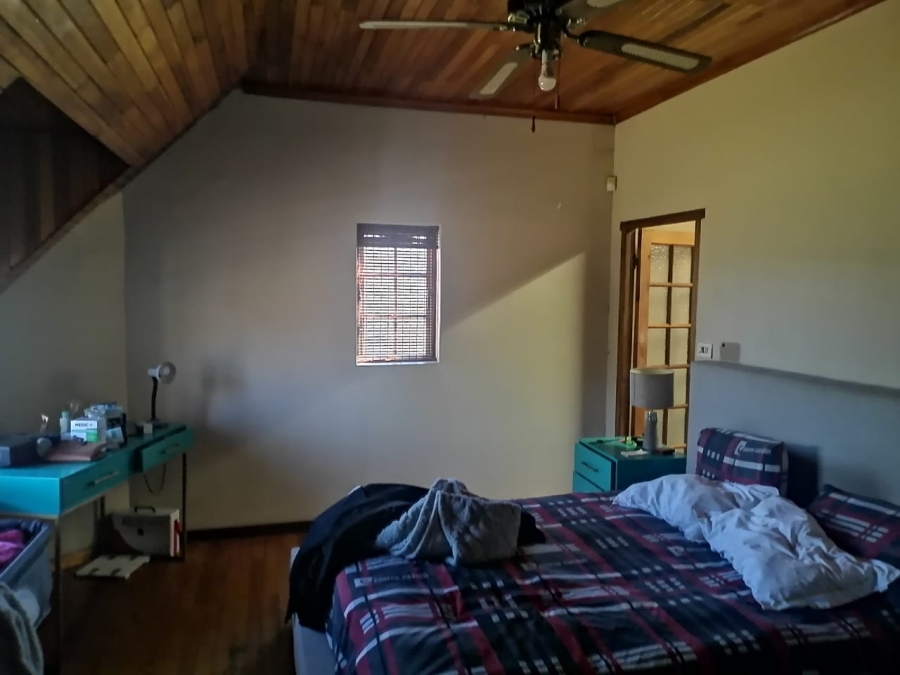 4 Bedroom Property for Sale in Glen Austin Gauteng