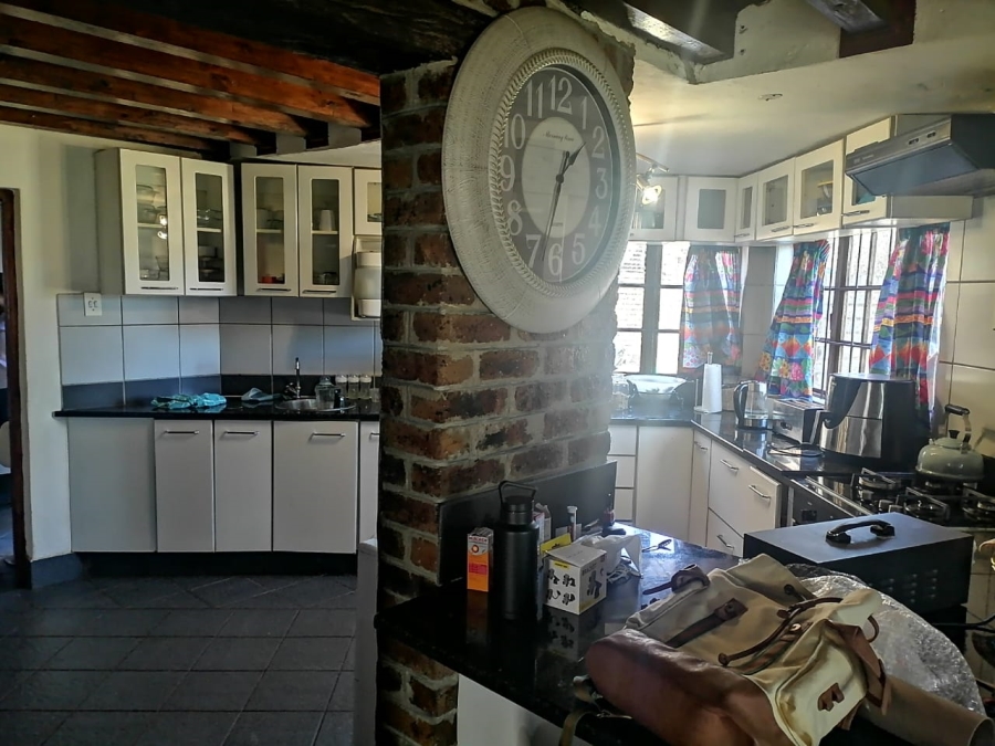 4 Bedroom Property for Sale in Glen Austin Gauteng