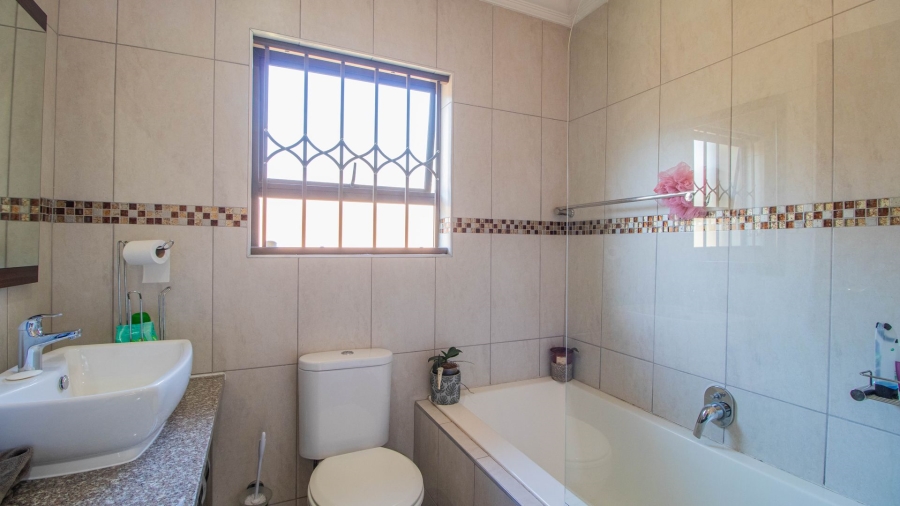3 Bedroom Property for Sale in Pomona Gauteng