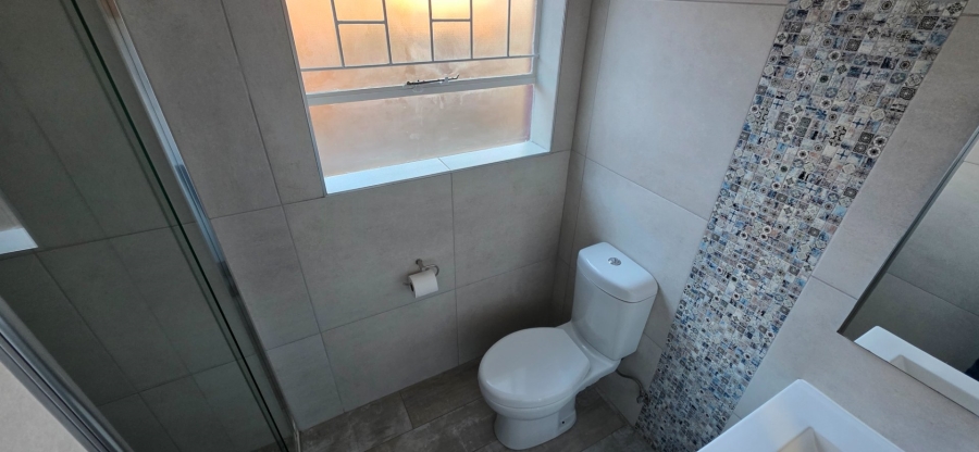 2 Bedroom Property for Sale in Amberfield Crest Estate Gauteng