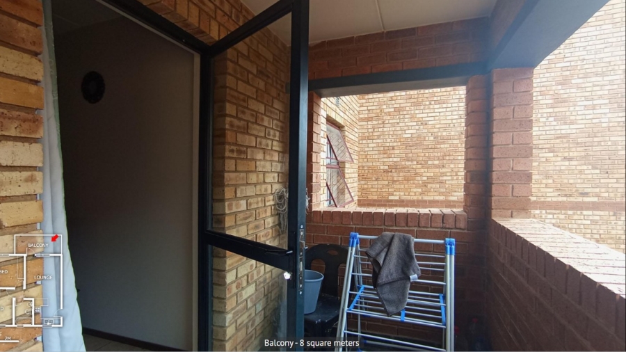 1 Bedroom Property for Sale in Erand Gardens Gauteng