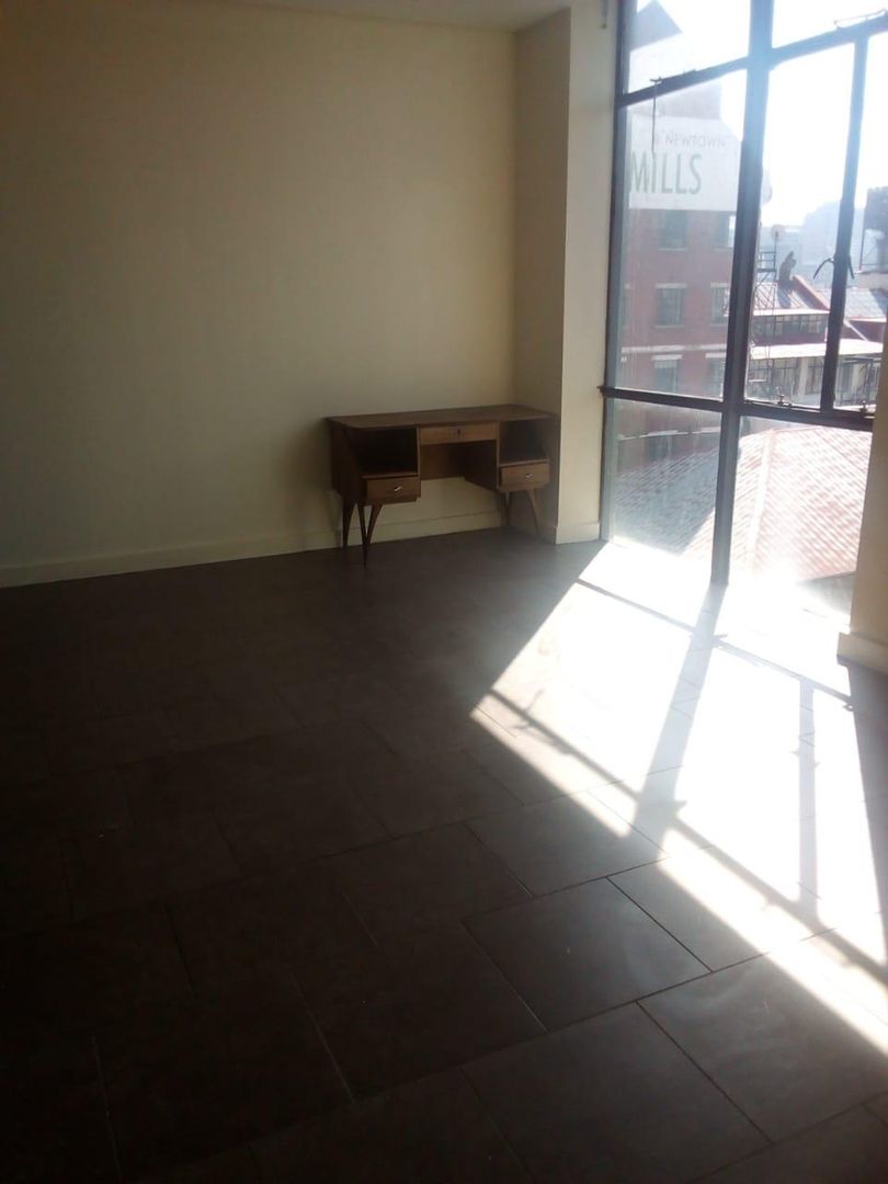 2 Bedroom Property for Sale in Newtown Gauteng
