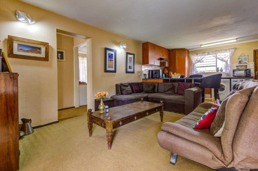 3 Bedroom Property for Sale in Birchleigh Gauteng