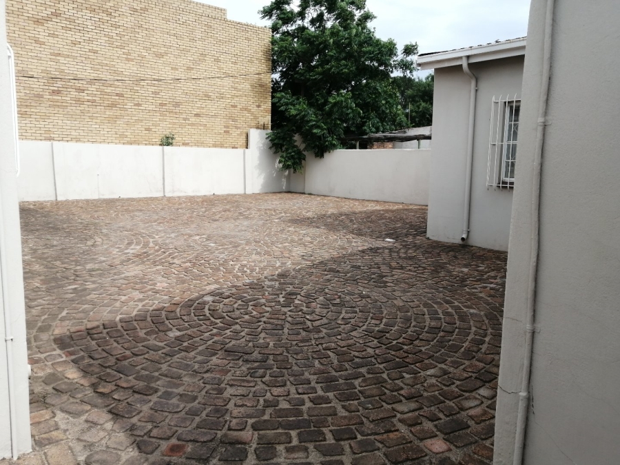  Bedroom Property for Sale in Springs Central Gauteng
